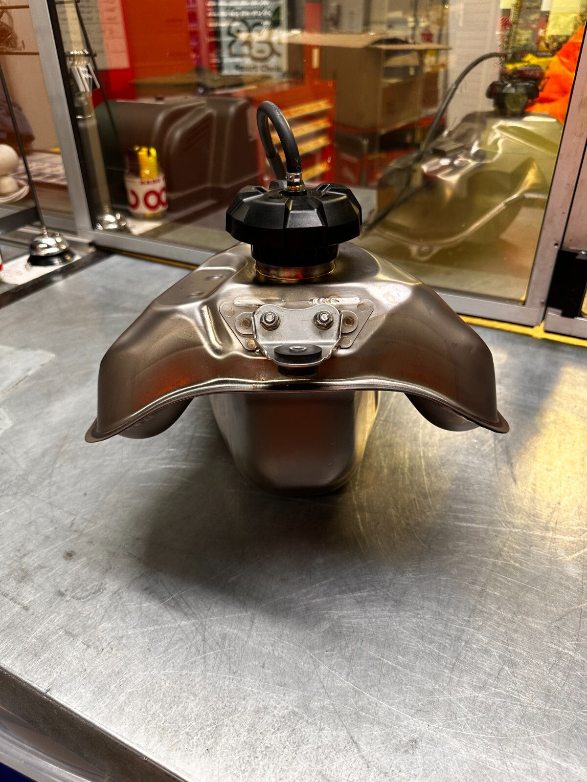 CRF450X + CRF450L Gas Fuel Tank Titanium 17510-MKE-A50 + OEM Screw Cap