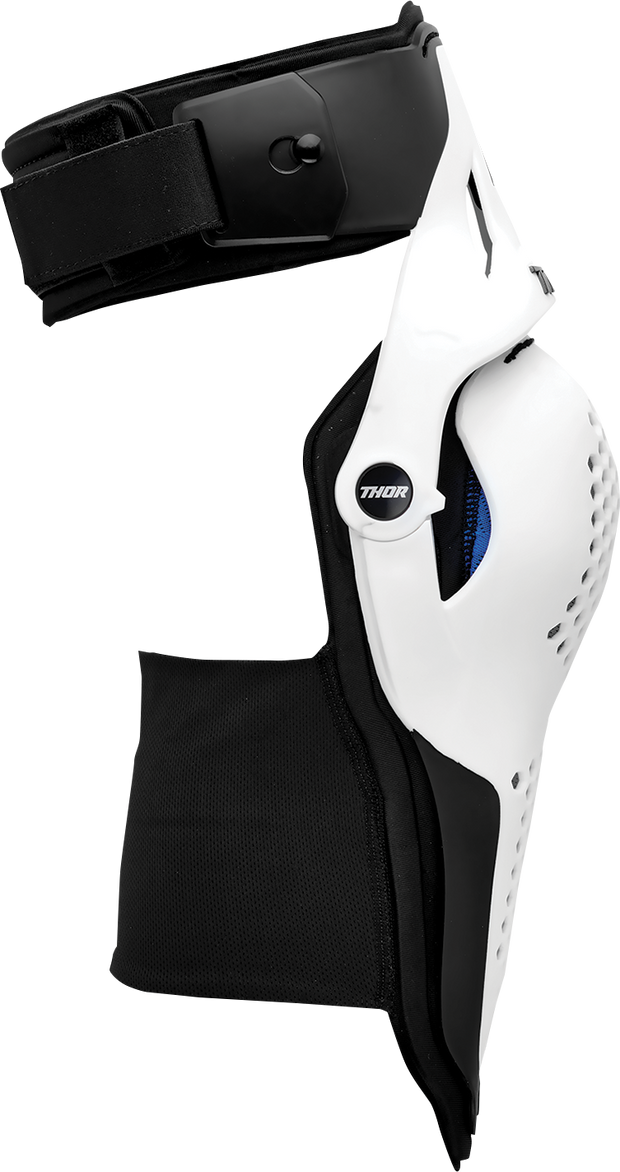 White THOR Sentinel LTD knee guards in 2XL/3XL size, protective gear with padded design and adjustable straps.