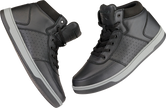 Black Z1R Dundee boots in US size 8 with rugged leather design, featuring sturdy soles and classic ankle boot style.