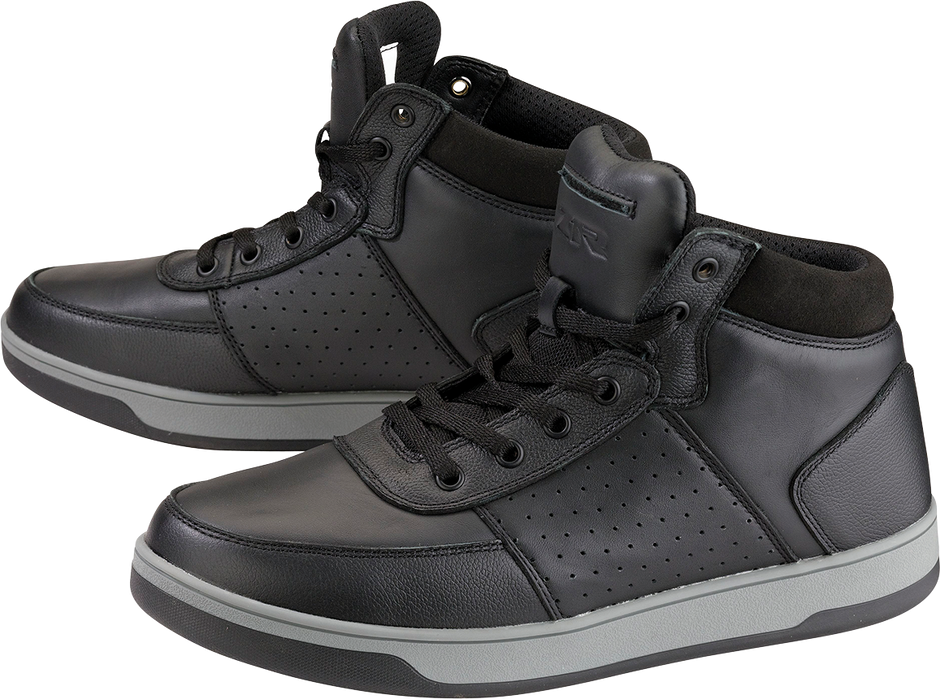 Black Z1R Dundee Boots in US size 8, featuring rugged leather design and sturdy sole for motorcycle riding and casual wear.