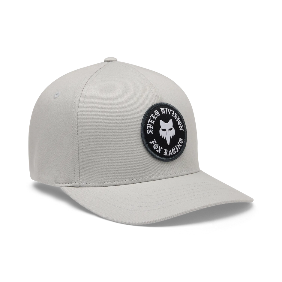 Gorra Flexfit con insignia