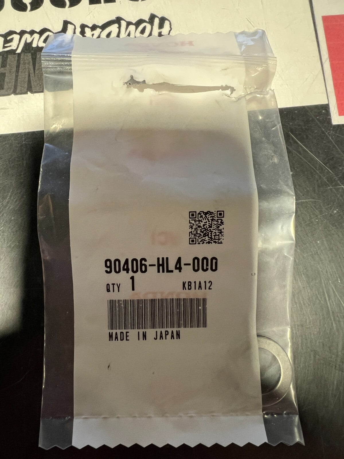 Honda Genuine NOS 90406-HL4-000