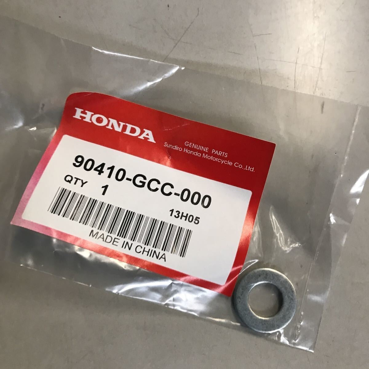 Honda Genuine Part 90410-GCC-000