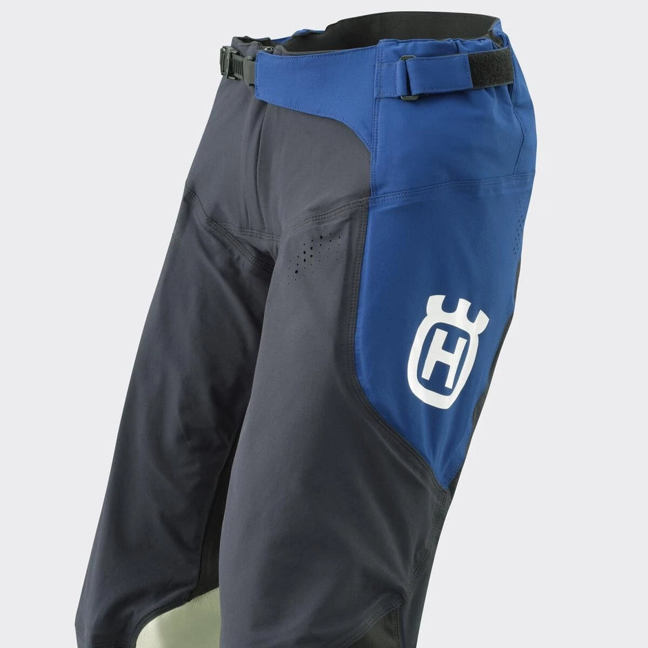 PANTALONES HUSQVARNA CON RAÍLES Talla 34